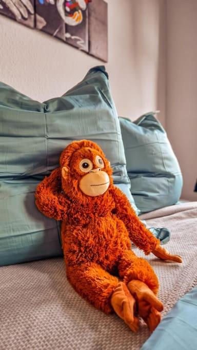 Monkey Magic Mansion 2 Bedroom Next To Tram And