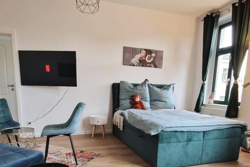Monkey Magic Mansion 2 Bedroom Next To Tram And Apartment